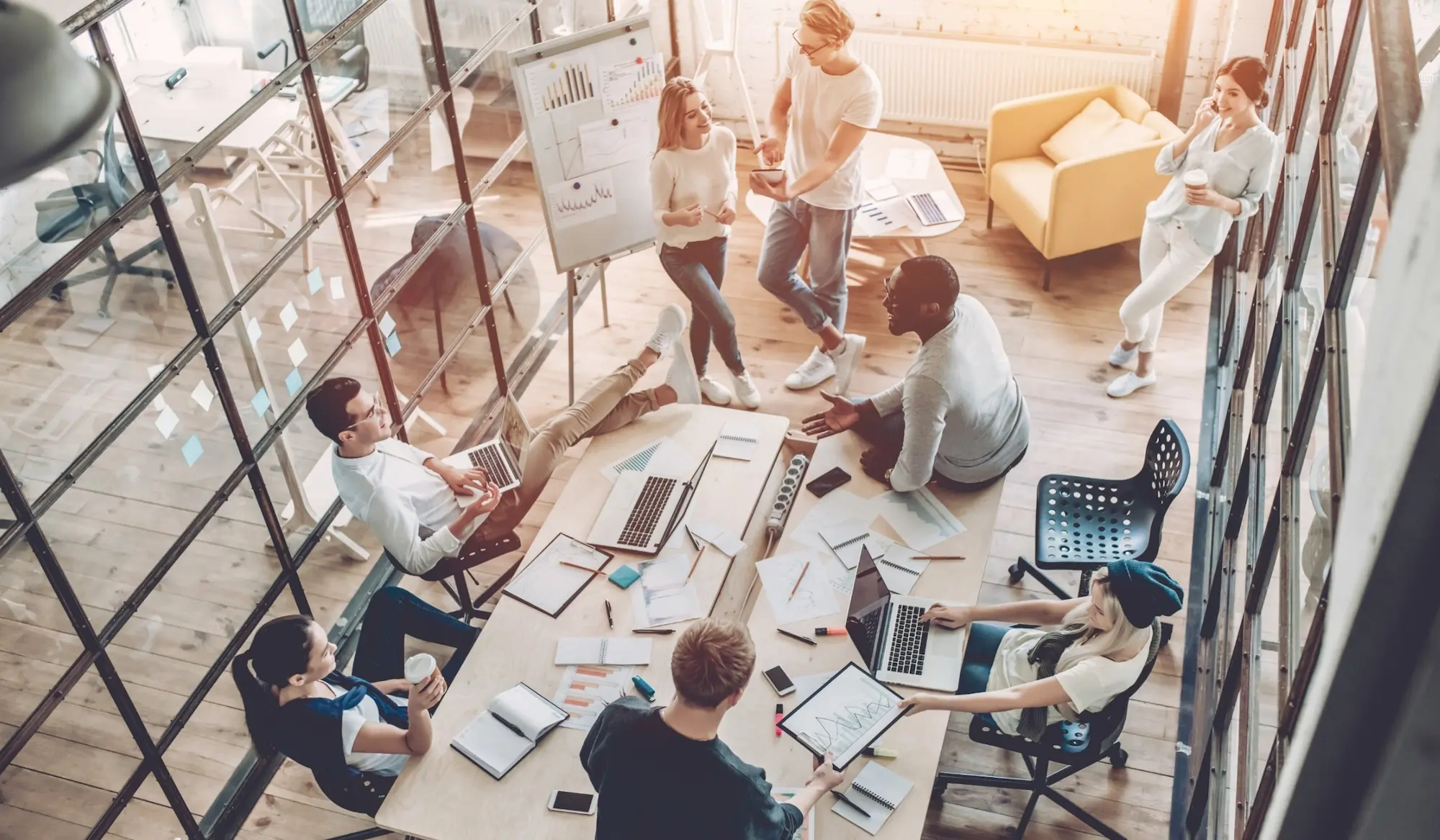 Meeting Diskussionsrunde im Büro